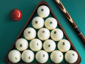 Spiel Billard 3D: Russische Pyramide Online