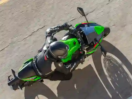 Kawasaki Ninja 650 – kostenloses Online-Spiel