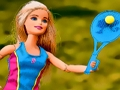 Spiel Puzzle im Stil einer blonden Puppe  Online