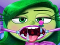 Spiel Inside-Out-Ekel-Hals-Chirurgie  Online
