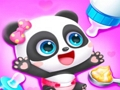 Spiel Baby-Panda-Mädchen, das sich interessiert  Online